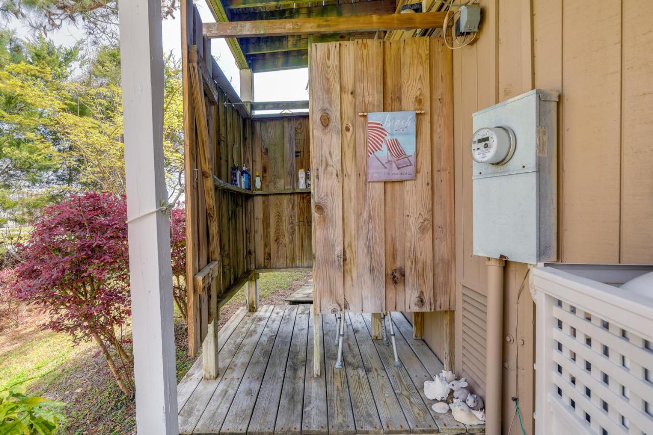 Sneads Ferry Vacation Rental Studio With Water Views Extérieur photo